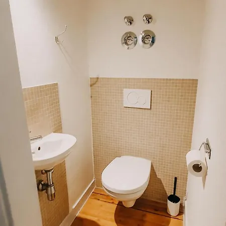 2br Wohnen Mit Aussicht In Der Malerischen Altstadt - Gemuetlich & Zentral Appartement *