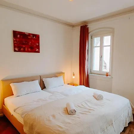 2br Wohnen Mit Aussicht In Der Malerischen Altstadt - Gemuetlich & Zentral Appartement *